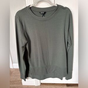 Dark grey sweatshirt